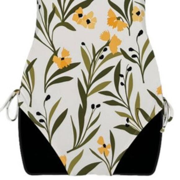 Swimsuit Classic Scrunch Floral One Piece in White Yellow and Green Print Size S - Picture 7 of 8